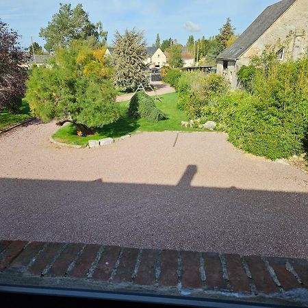 Au Nid Des Champs, Agreable Chambre D'Hotes, Proche De Chartres Dammarie  Exterior foto