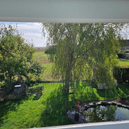 Au Nid Des Champs, Agreable Chambre D'Hotes, Proche De Chartres Dammarie  Exterior foto
